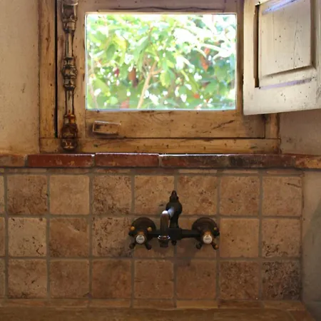 Jolie Bergerie Avec Piscine Chauffée à 1 Km De Santa Giulia *